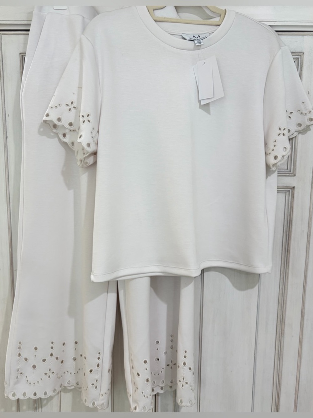 NWT SZ L 2PC SET Magaschoni Cream Knit Top and pants with Eyelet Trim